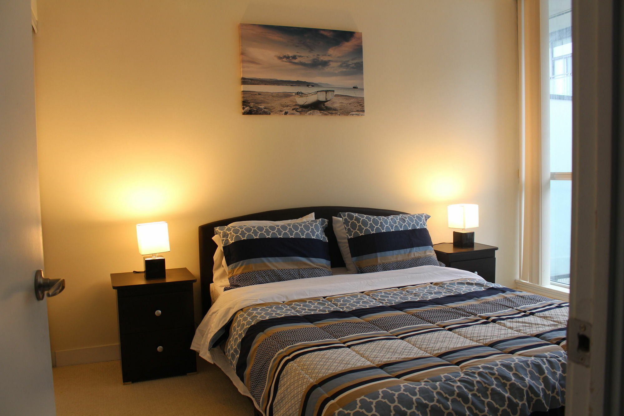 Custom Luxury Suite - By Elite Suites Mississauga Dış mekan fotoğraf